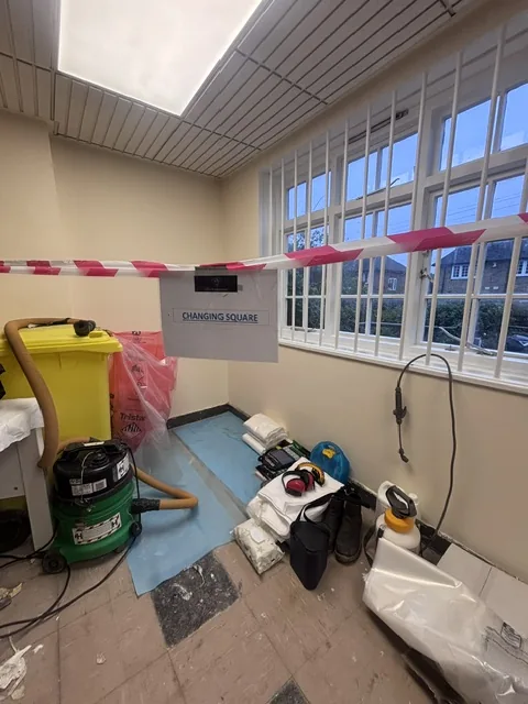 Asbestos floor tile and bitumen removal in New Cross Gate